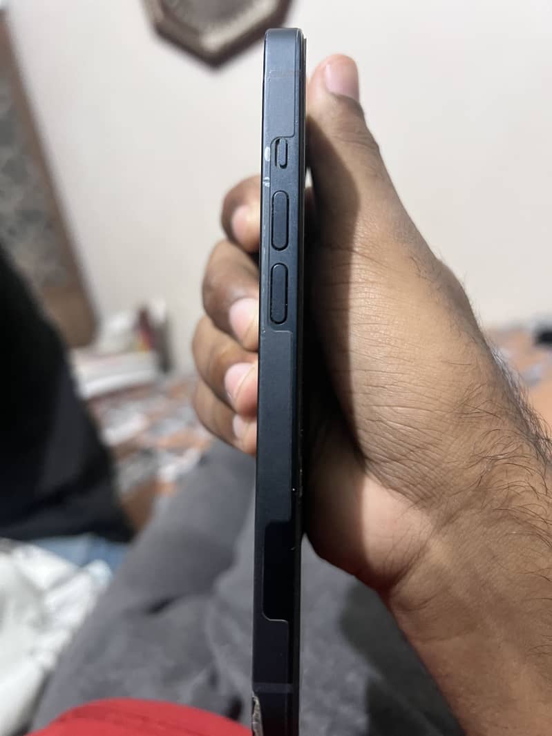 Apple iPhone 14 2