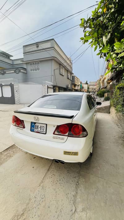Honda Civic Oriel 2010 (Urgent Sale)