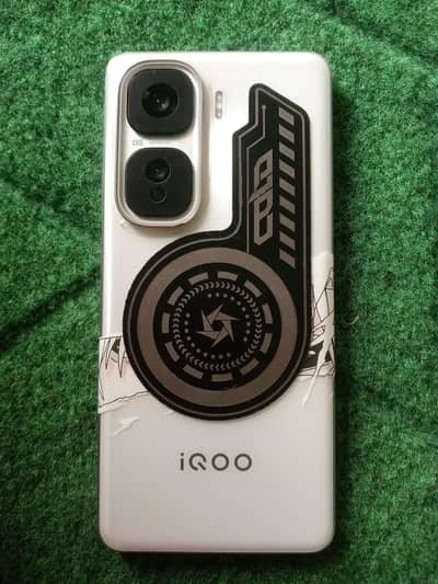 Vivo iQOO Neo10
