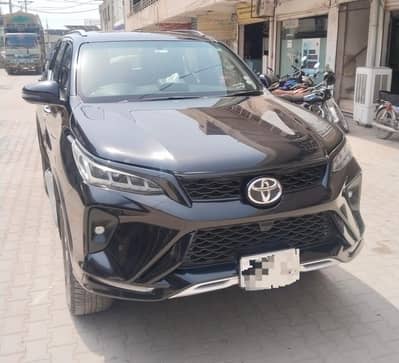 Toyota Fortuner Legender 2022