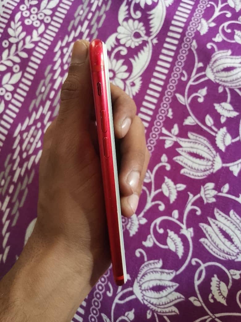 Apple iPhone 7 5