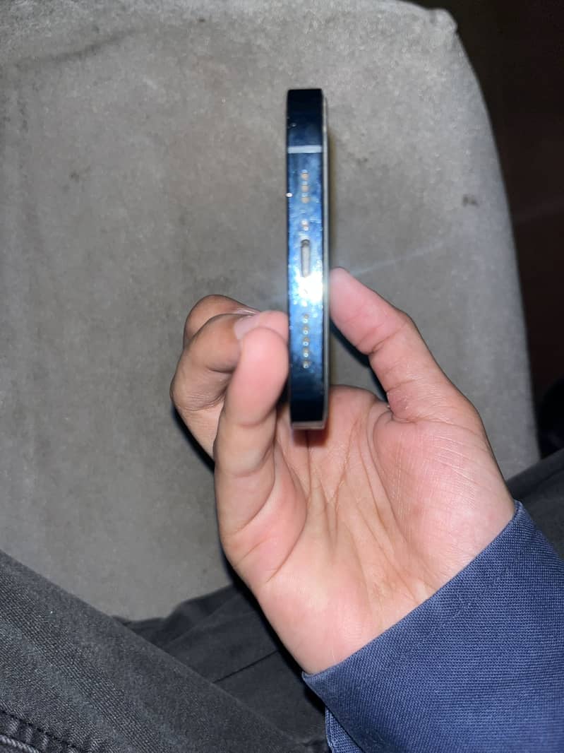 Apple iPhone 12 Pro 1
