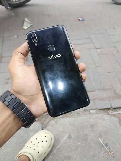 vivo y85a singal sim 4 64gb urgent sale no exchange