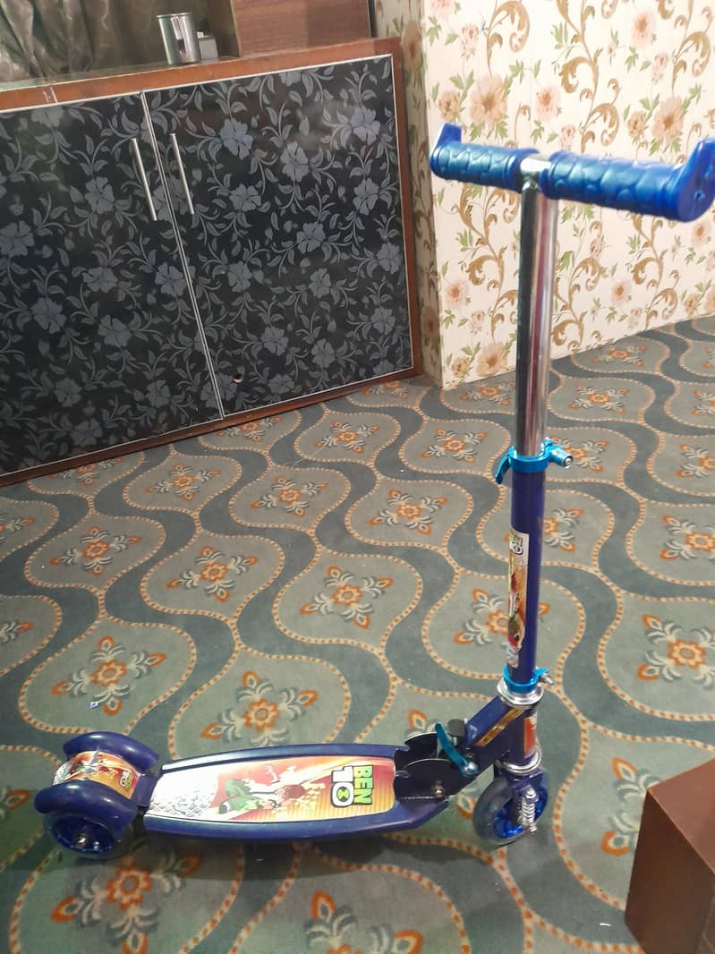 scooty 1