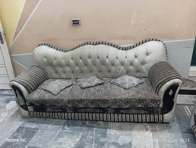 3 seaters sofa in cheap price