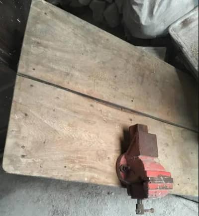table ada