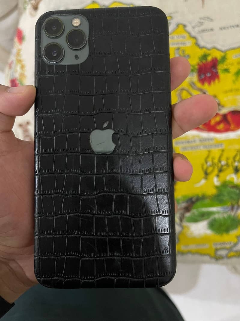 Apple iPhone 11 Pro Max 5