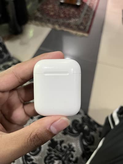 Apple Airpods 2nd Generation (Original)