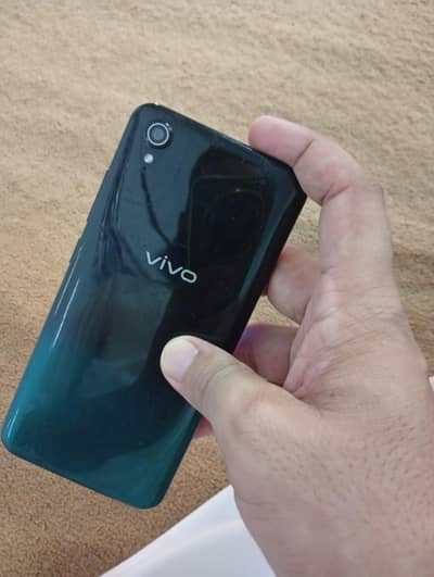 Vivo Y1s