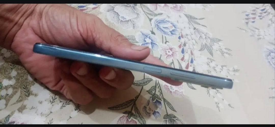 Xiaomi Redmi Note 12 Pro 4
