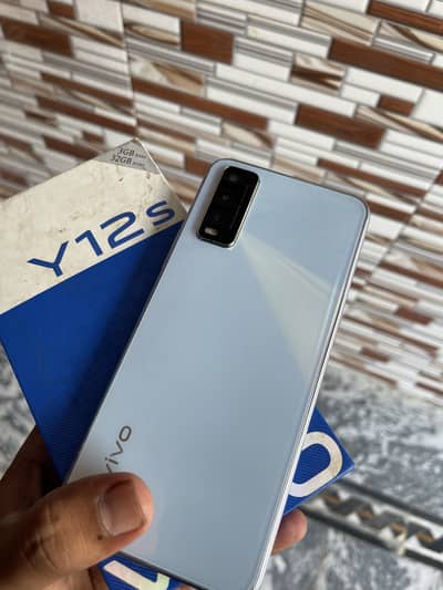 Vivo Y12s