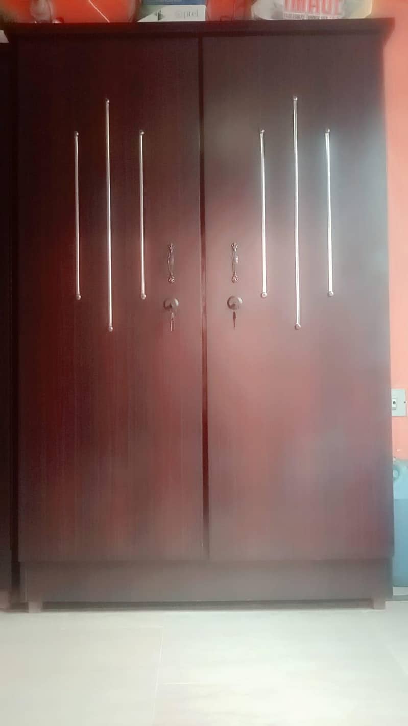 bed-almari-dewaiter+dressing 3