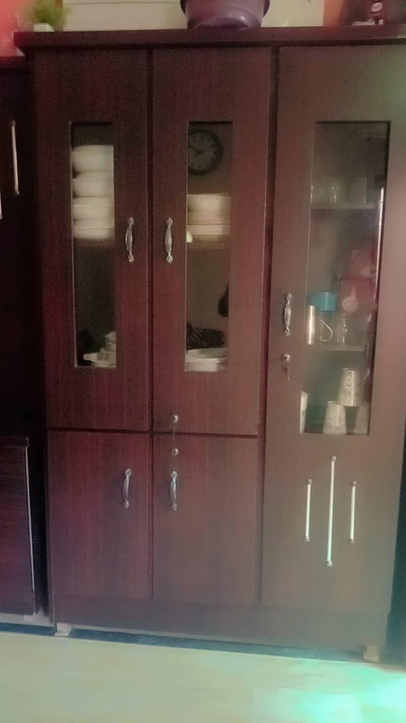 bed-almari-dewaiter+dressing 5