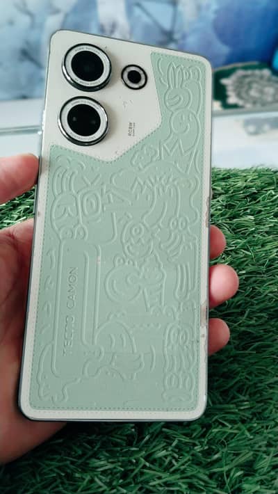 Tecno CAMON 20