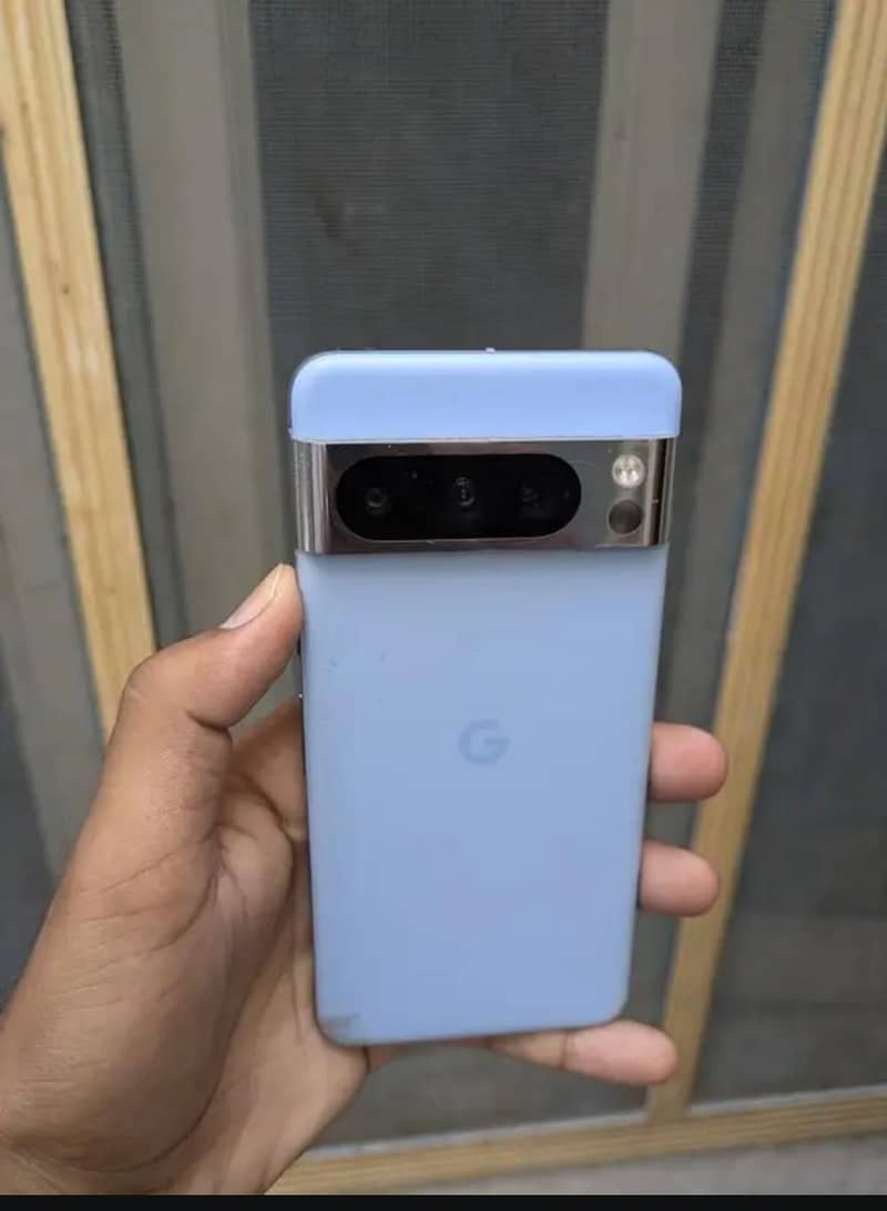 Google Pixel 8 Pro 0