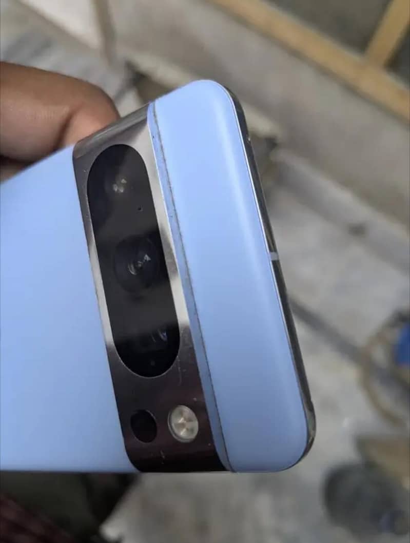Google Pixel 8 Pro 1