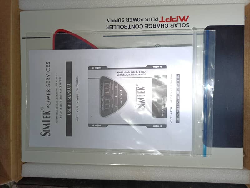SIMTEK MPPT Solar Charge Controller – 70A – Almost New 2