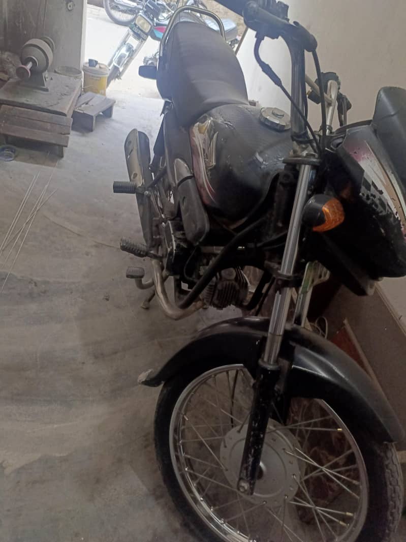 honda praidor 1