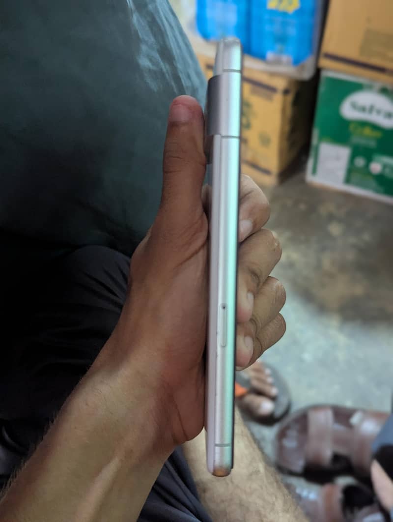 Google Pixel 7 5