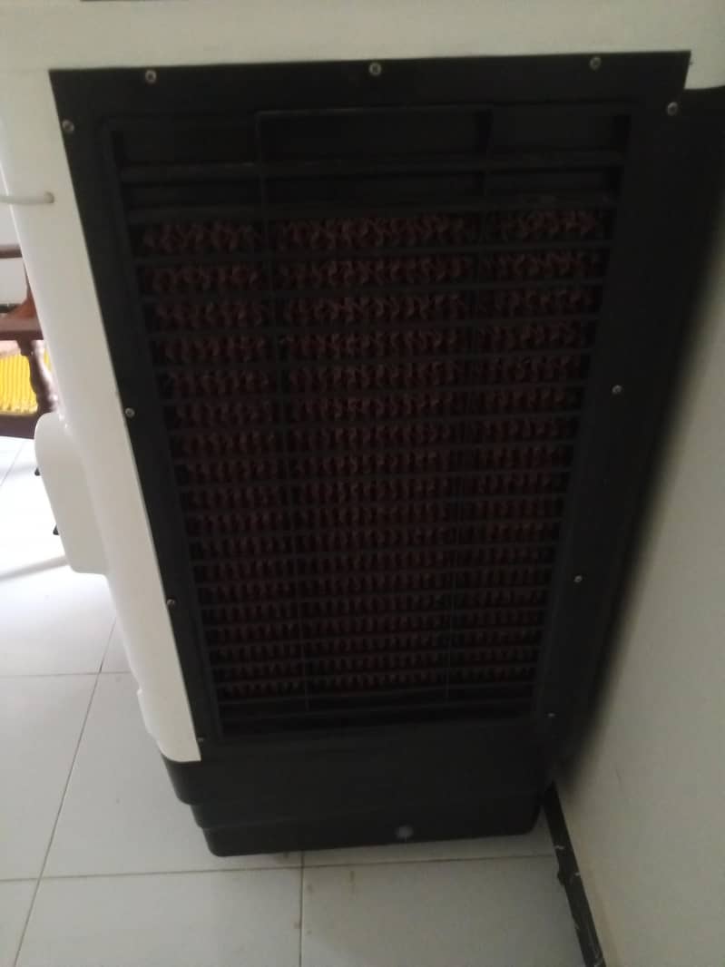 Room cooler 1