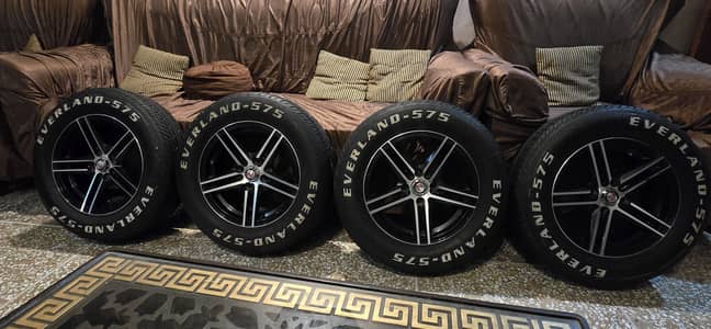 ALLOY RIMS WITH TYRES FOR SALE