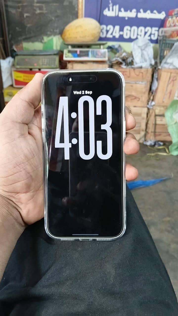 Apple iPhone 17 Pro Max 2