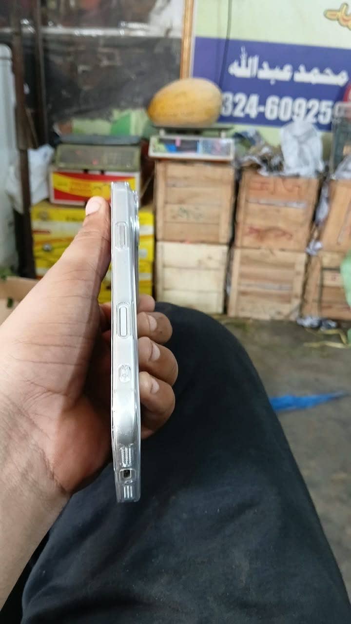Apple iPhone 17 Pro Max 3