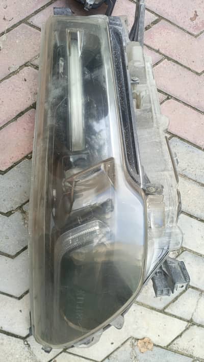 toyoyota rvo 2022 genuine headlights pair