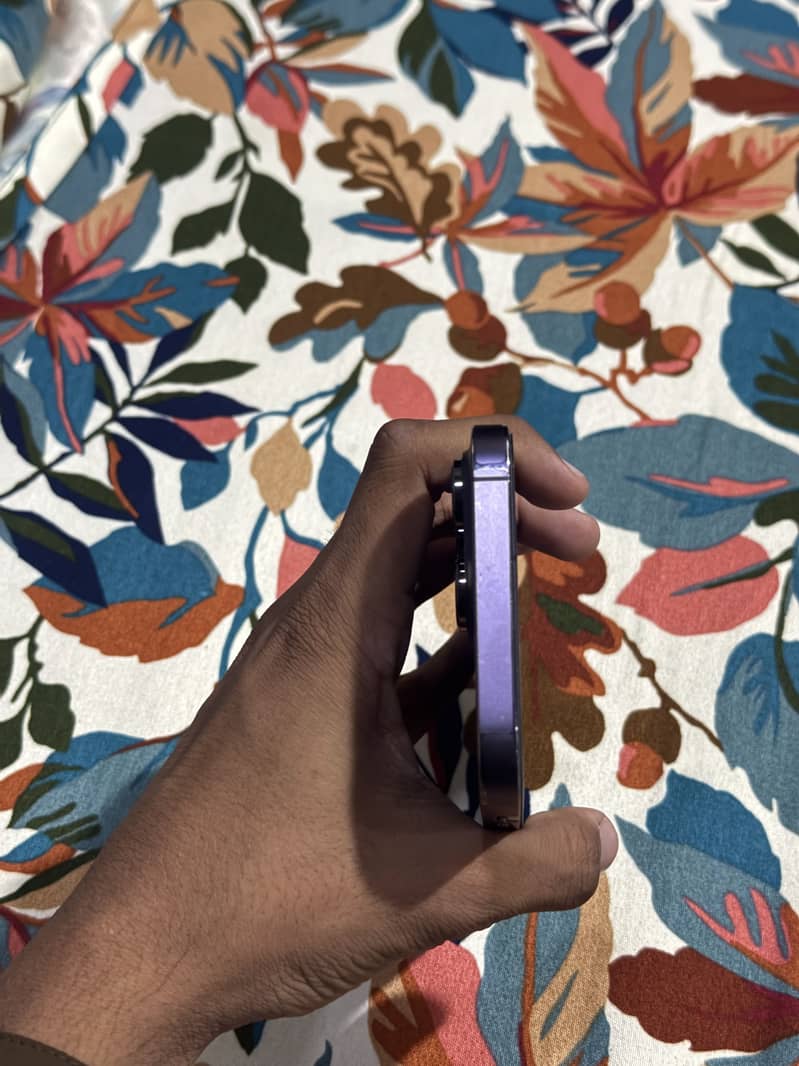 iPhone 14 pm 3
