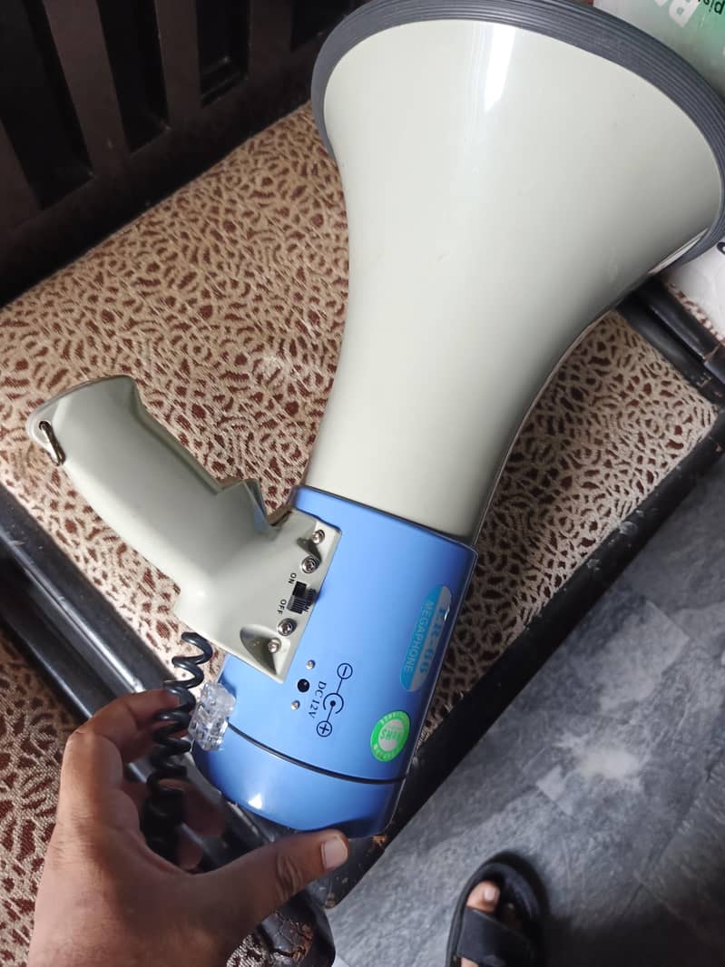 Mika speaker 5
