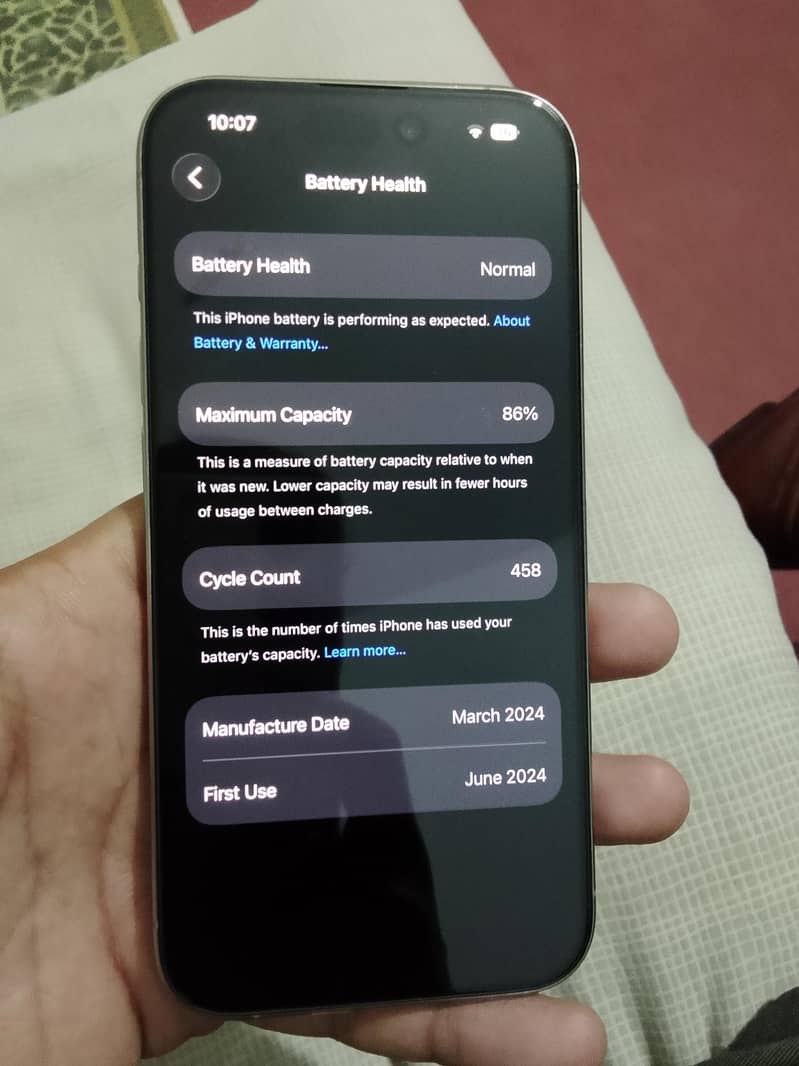 Apple iPhone 15 Pro 2