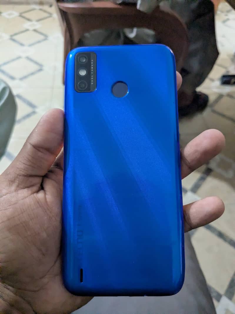 Tecno Spark go 6 0