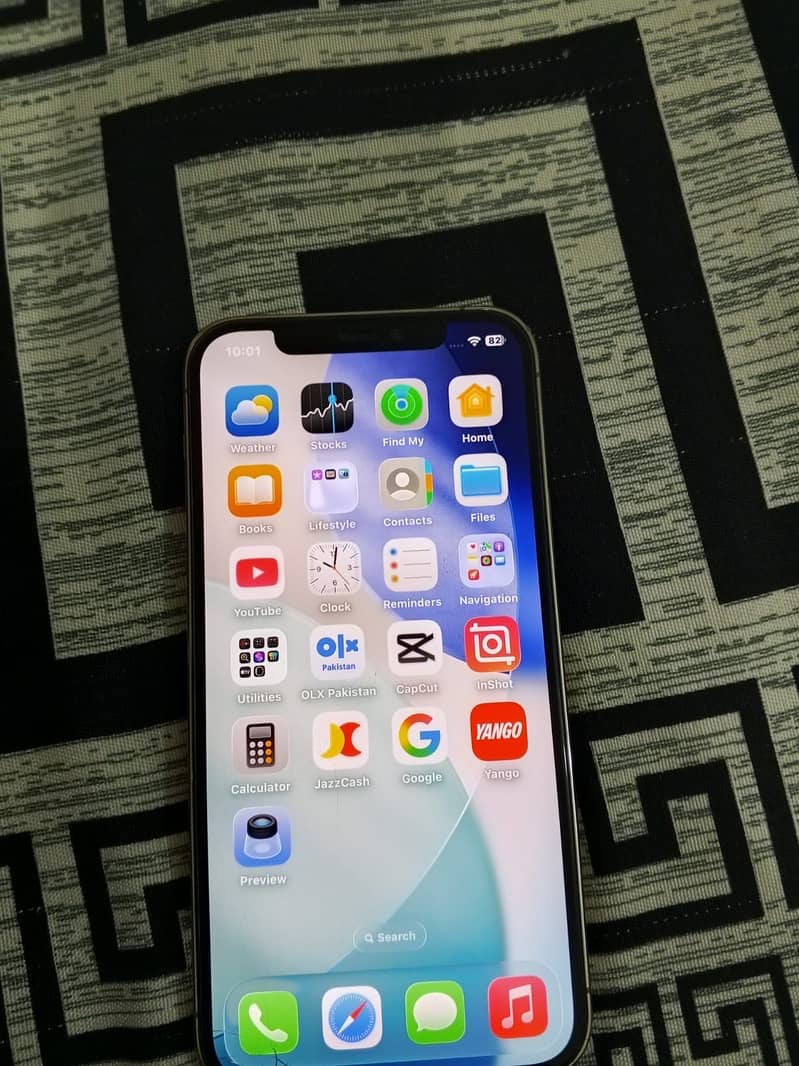 Apple iPhone 12 Pro 1