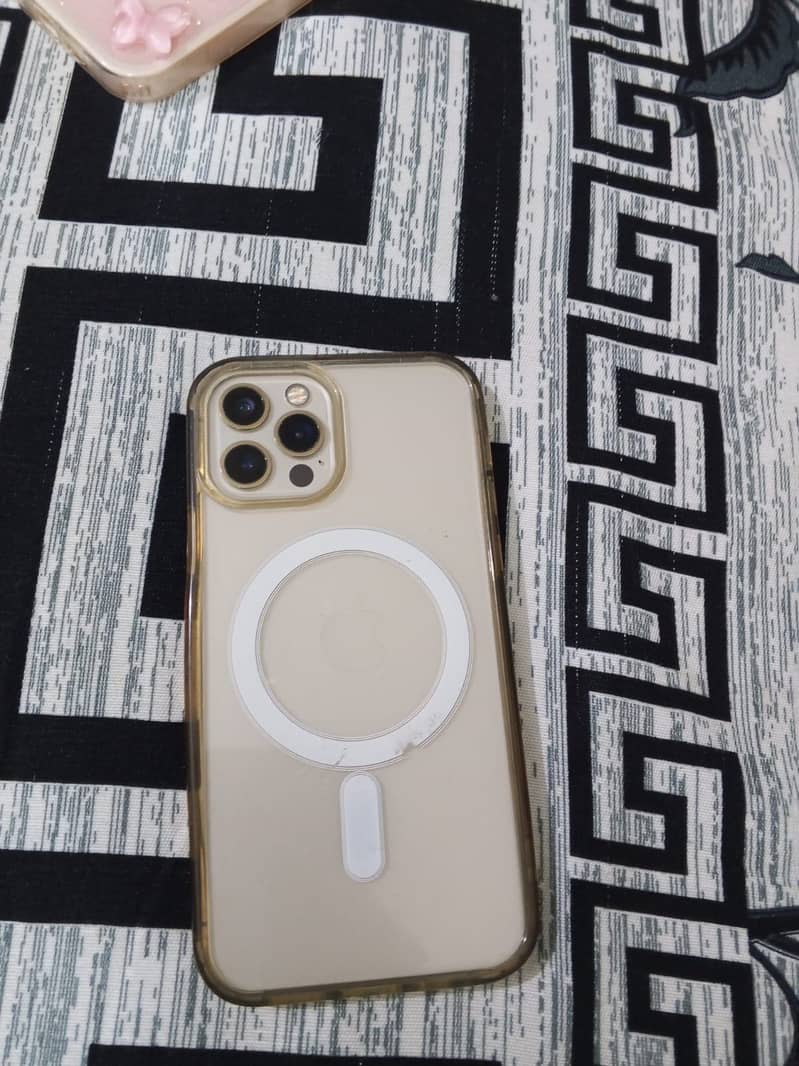 Apple iPhone 12 Pro 2