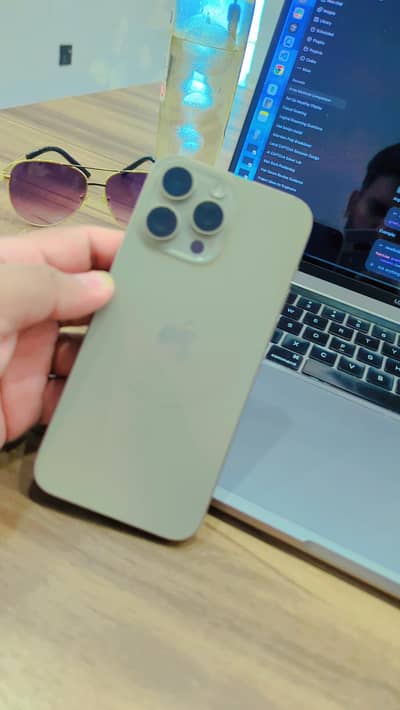 Apple iPhone 15 Pro Max