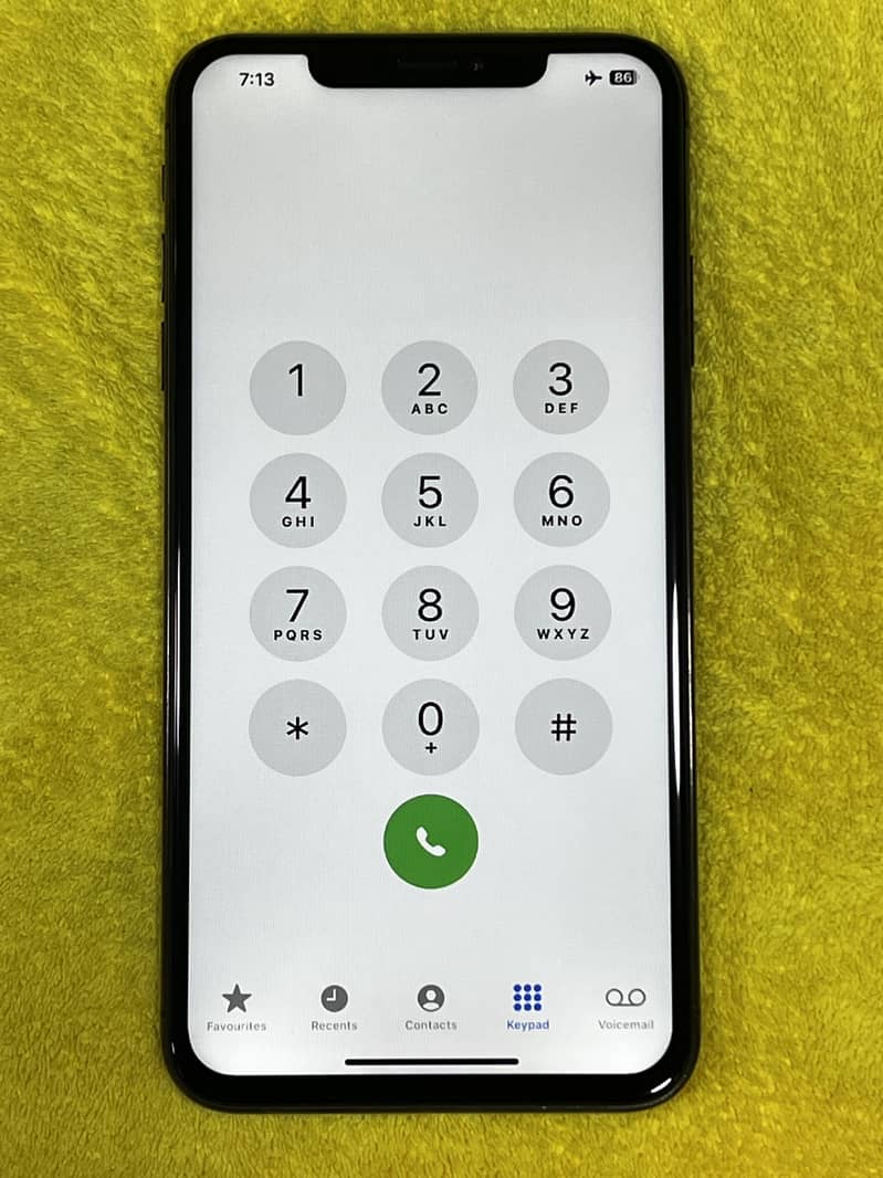 Apple iPhone XS Max 3