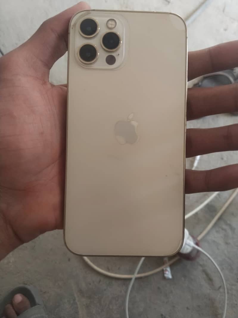 Apple iPhone 12 Pro 2