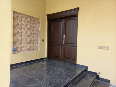 10 MARLA UPPER LOCK LOWER PORTION AVAILABLE FOR RENT IN GULSHAN E LAHORE NEAR WAPDA TOWN PHASE 1