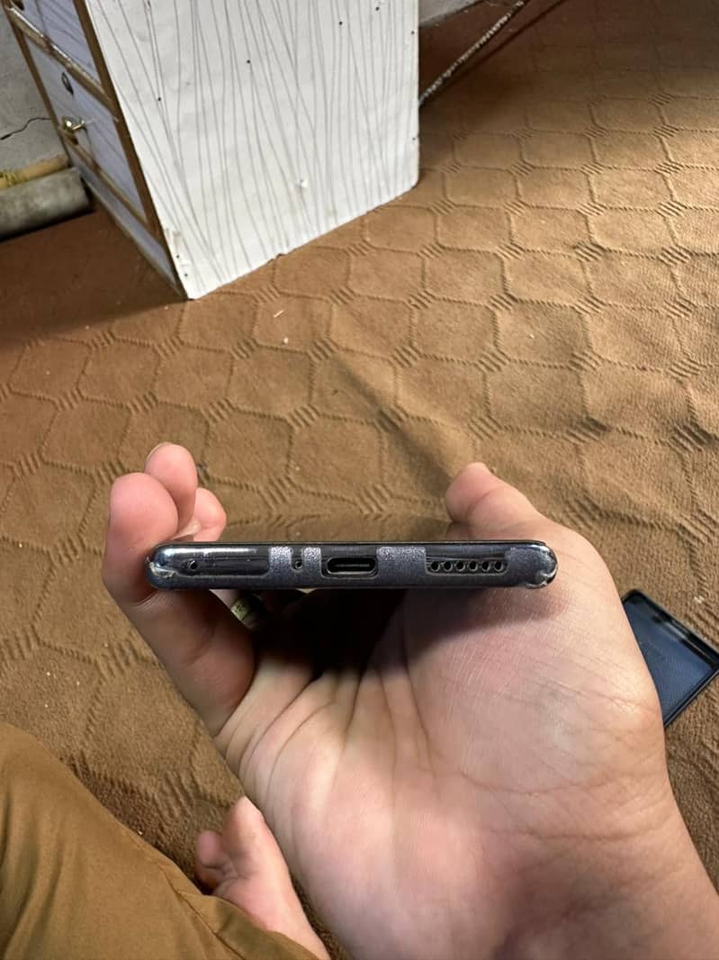 Tecno Spark 20 Pro Plus 3