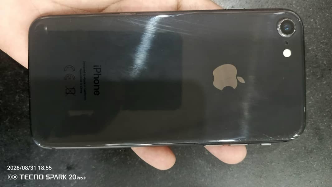 Apple iPhone 8 2
