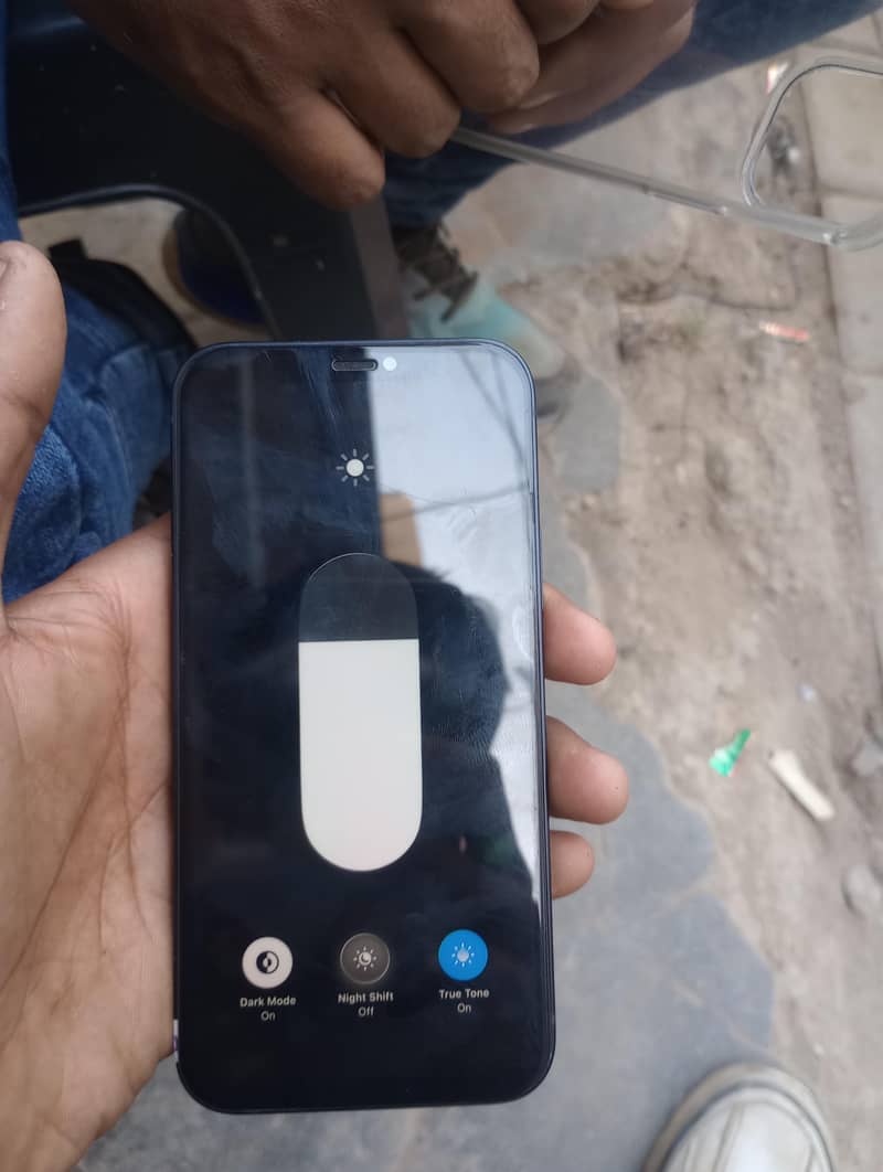 mdm iphone 12 7