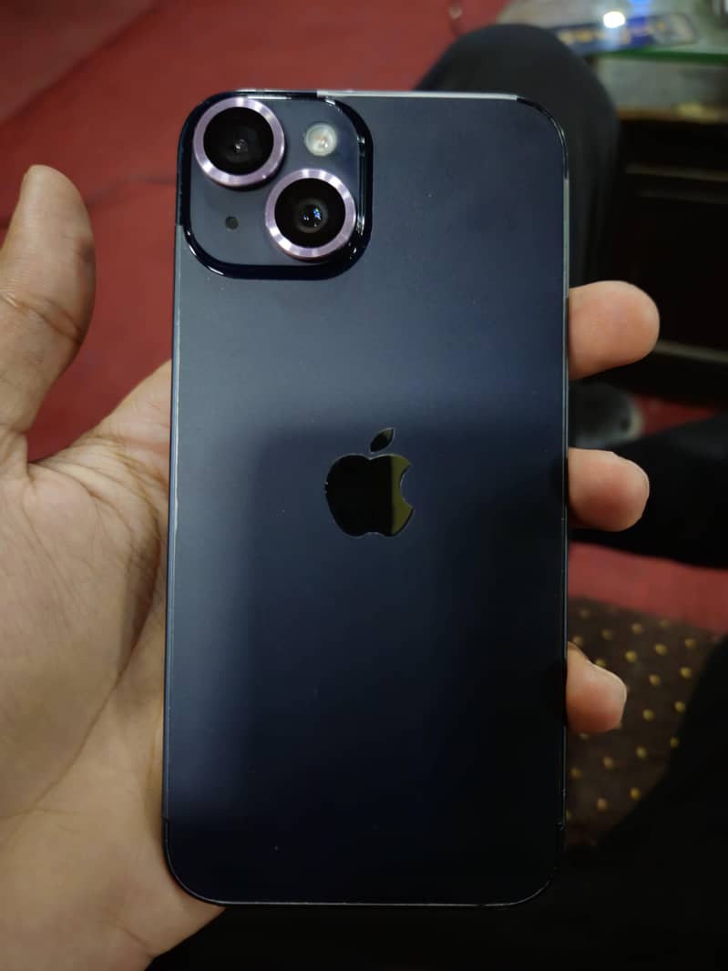 Apple iPhone 14 3