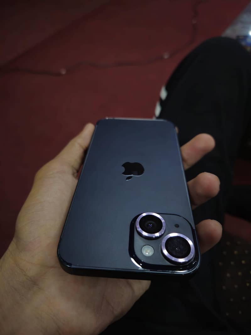 Apple iPhone 14 7