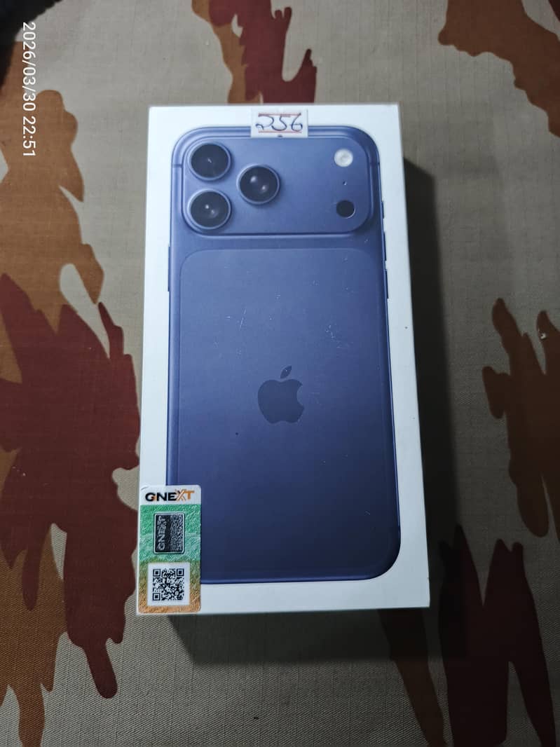 Apple iPhone 17 Pro Max 3