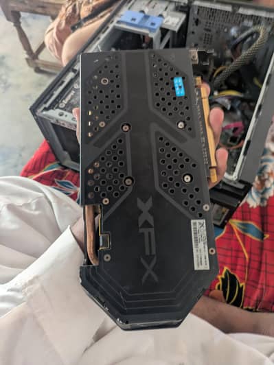 AMD XFX RADEON RX 580 4GB FOR SALE