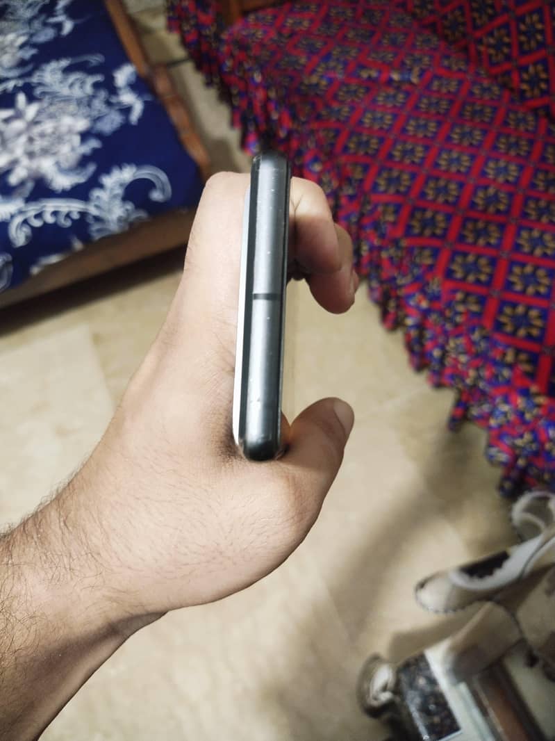 Google Pixel 7 5