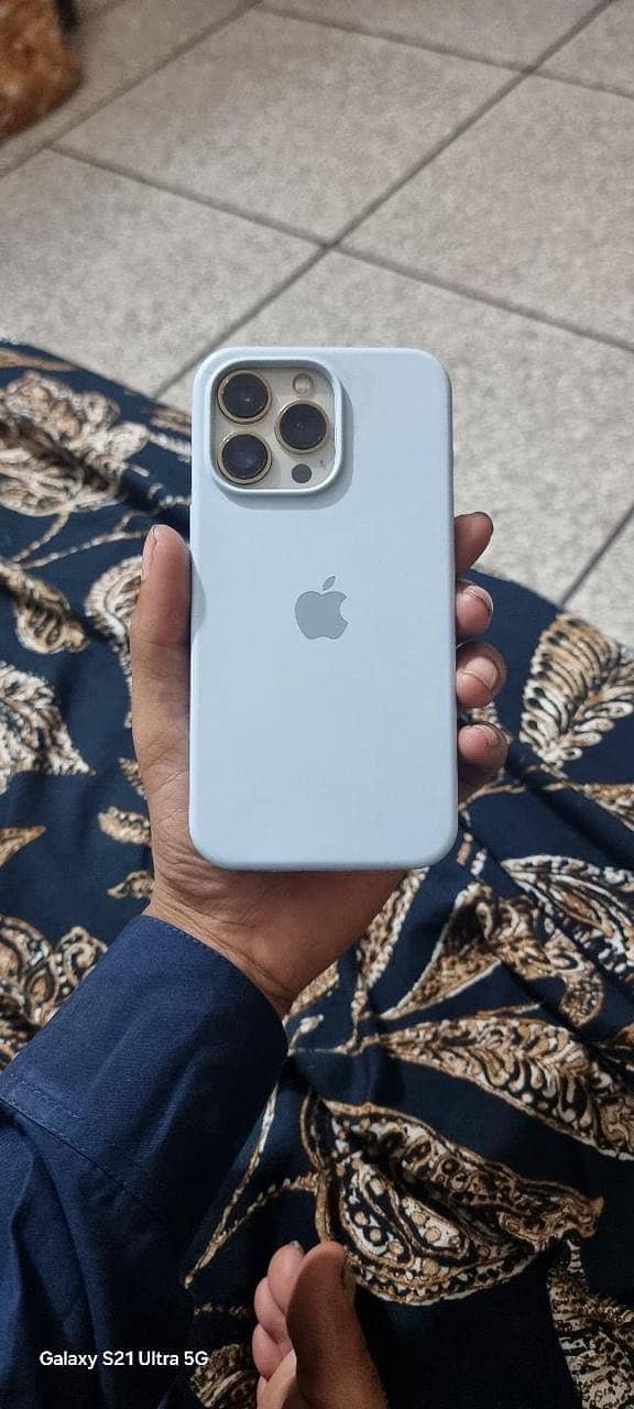 Apple iPhone 13 Pro 3