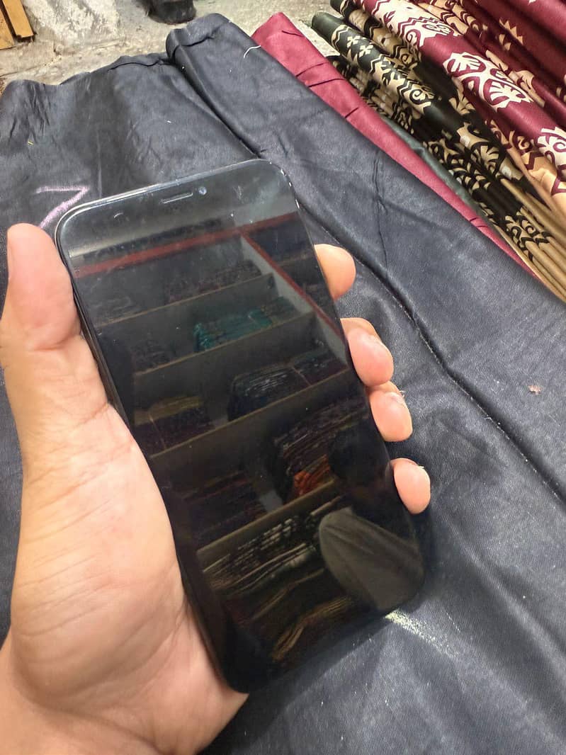 Apple iPhone X 1