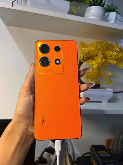 Infinix Note 30 Pro full box