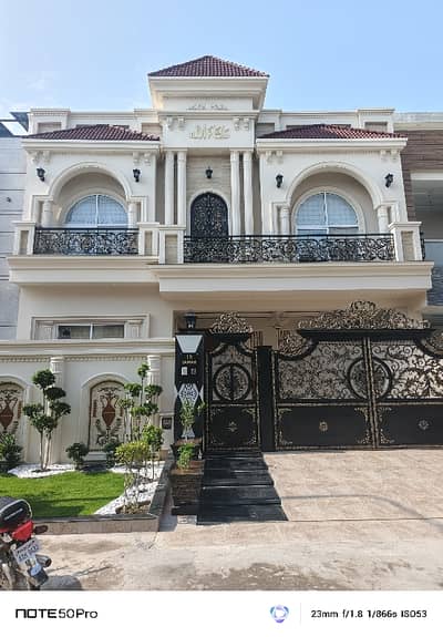 10 Marla Victorian Style Brand New House For Sale In DC Colony